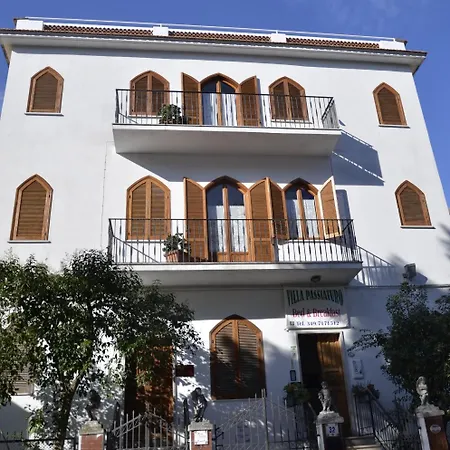 Passiaturo Panzió 3*